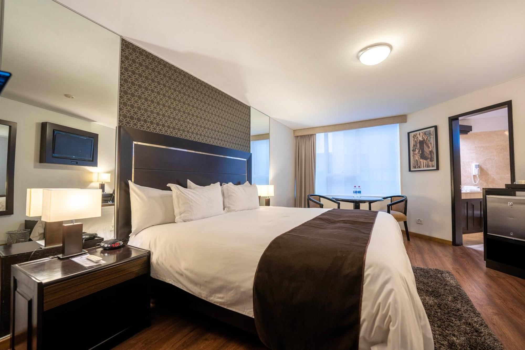 Jose Antonio Executive Hotell Lima Exteriör bild
